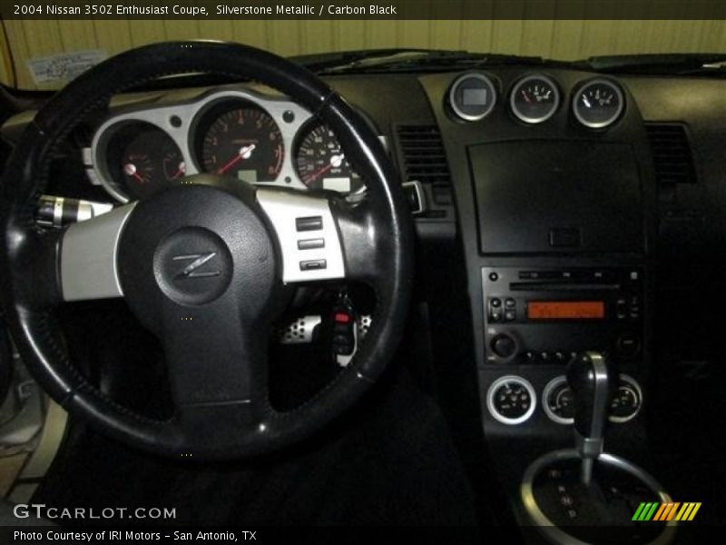Silverstone Metallic / Carbon Black 2004 Nissan 350Z Enthusiast Coupe