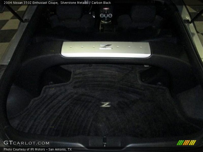 Silverstone Metallic / Carbon Black 2004 Nissan 350Z Enthusiast Coupe
