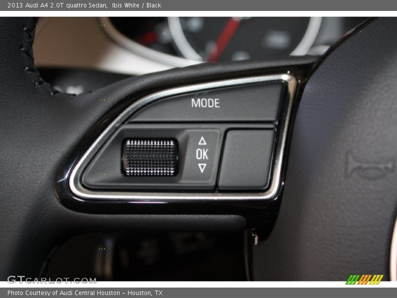 Controls of 2013 A4 2.0T quattro Sedan