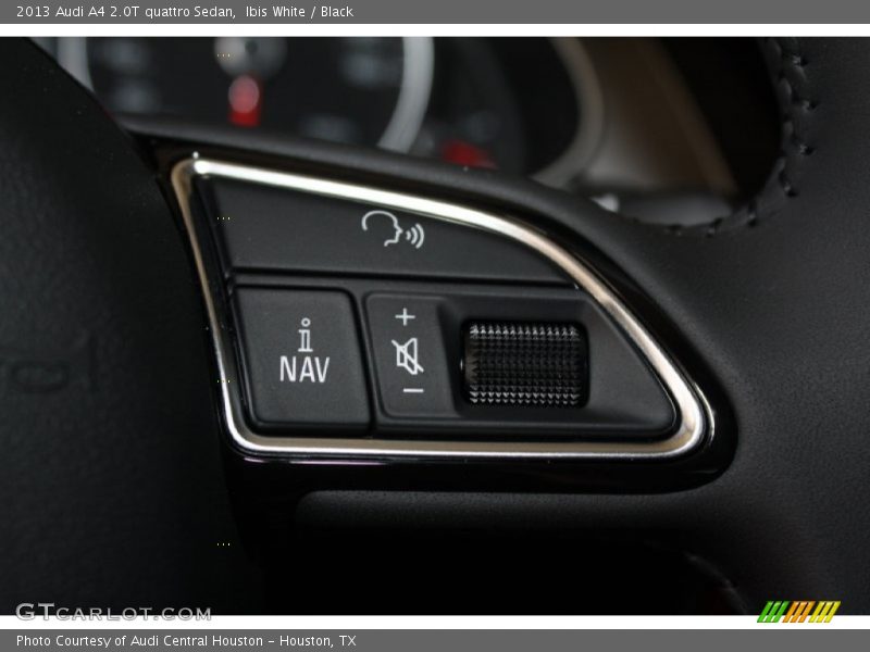 Controls of 2013 A4 2.0T quattro Sedan