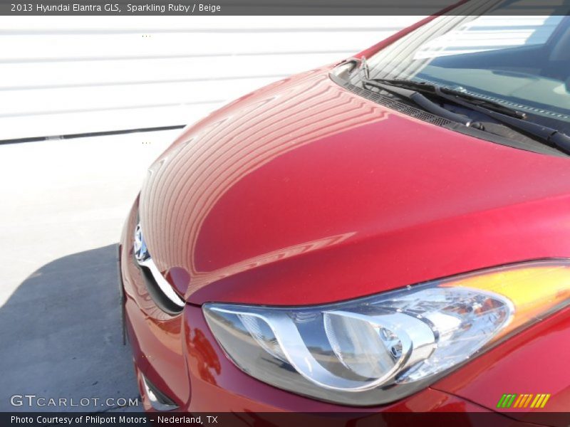 Sparkling Ruby / Beige 2013 Hyundai Elantra GLS