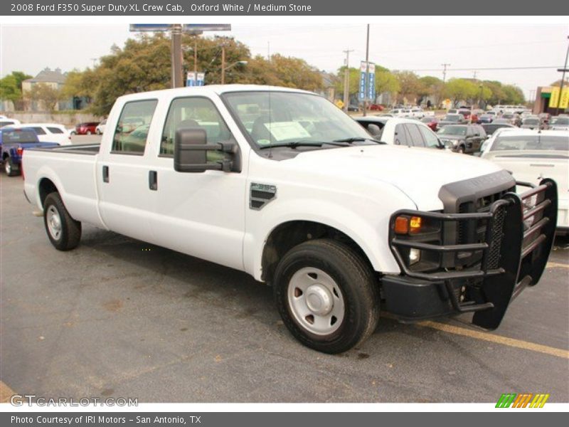 Front 3/4 View of 2008 F350 Super Duty XL Crew Cab
