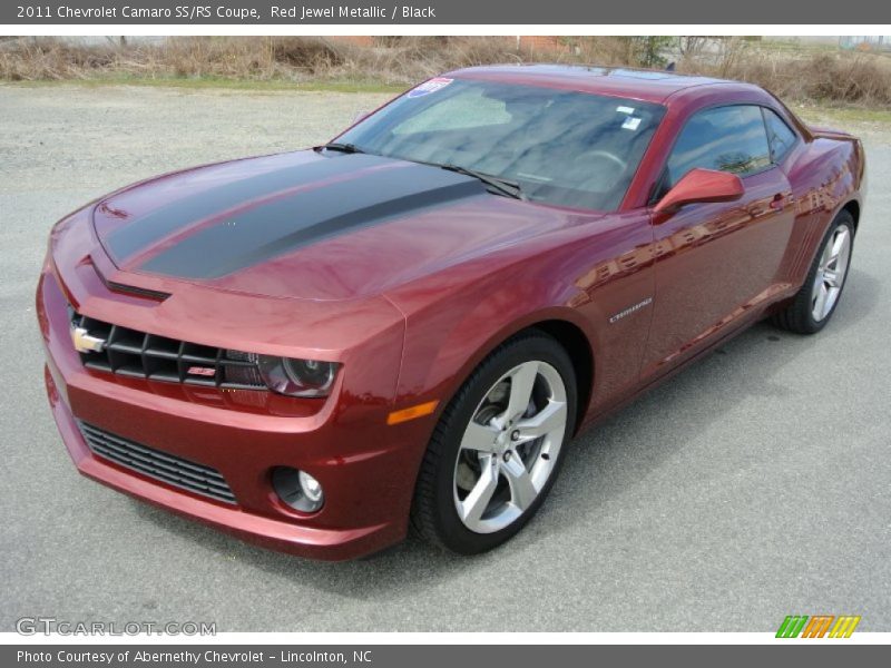 Front 3/4 View of 2011 Camaro SS/RS Coupe