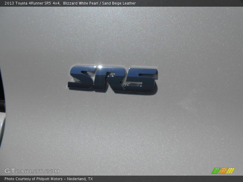Blizzard White Pearl / Sand Beige Leather 2013 Toyota 4Runner SR5 4x4
