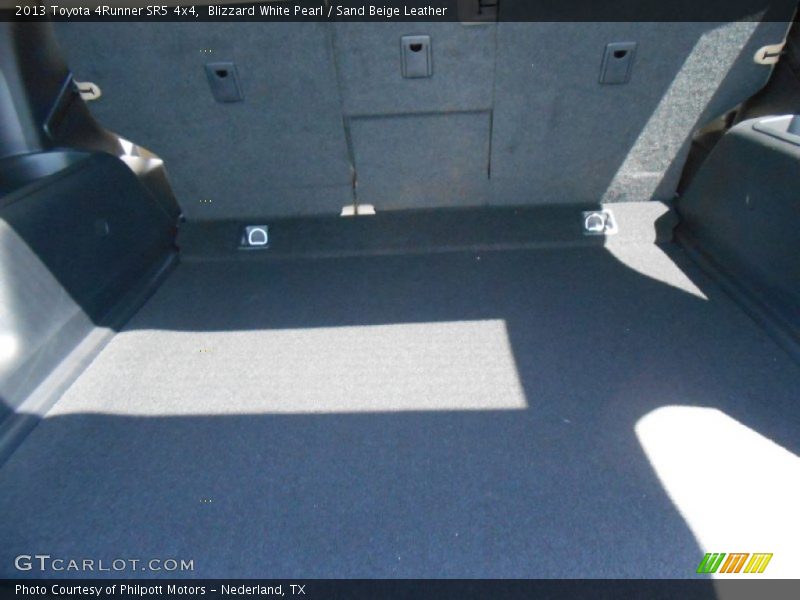 Blizzard White Pearl / Sand Beige Leather 2013 Toyota 4Runner SR5 4x4