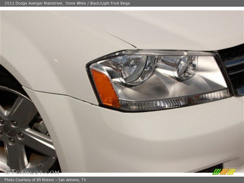 Stone White / Black/Light Frost Beige 2011 Dodge Avenger Mainstreet