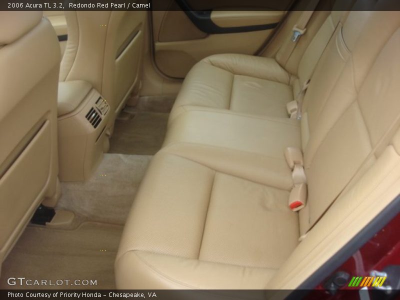 Rear Seat of 2006 TL 3.2