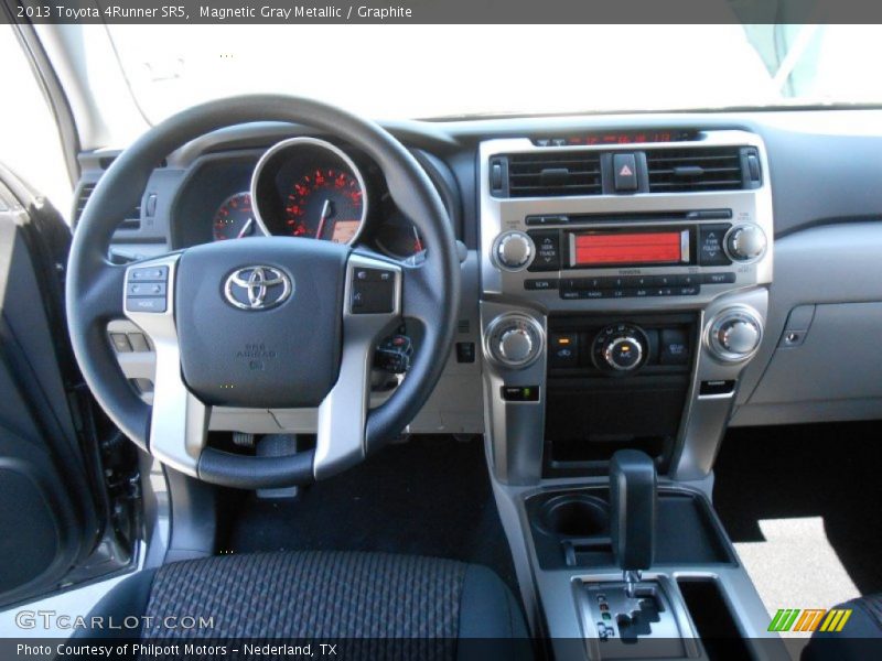 Magnetic Gray Metallic / Graphite 2013 Toyota 4Runner SR5