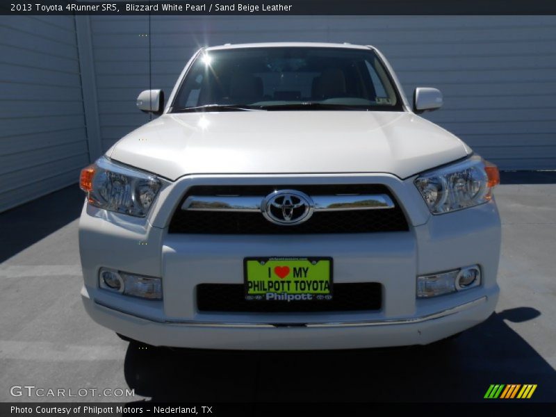 Blizzard White Pearl / Sand Beige Leather 2013 Toyota 4Runner SR5