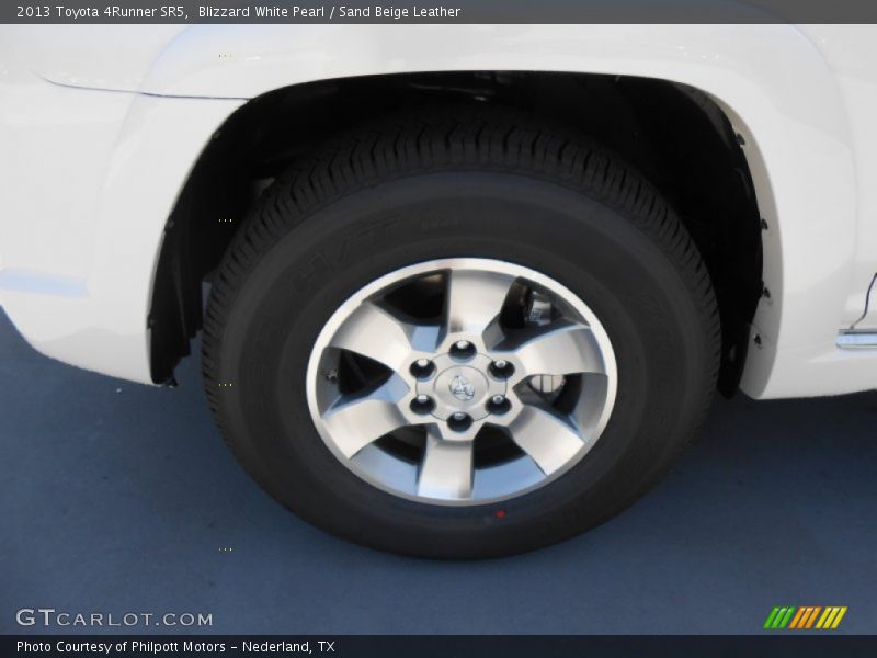 Blizzard White Pearl / Sand Beige Leather 2013 Toyota 4Runner SR5