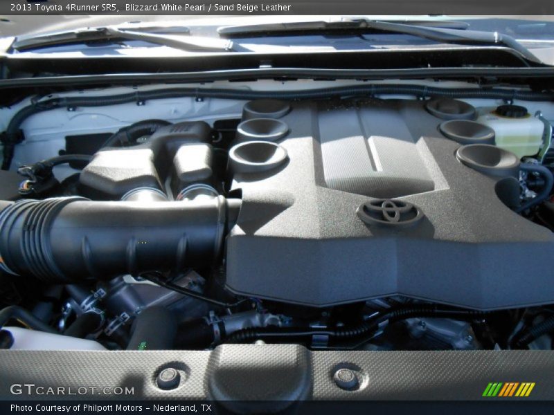 Blizzard White Pearl / Sand Beige Leather 2013 Toyota 4Runner SR5