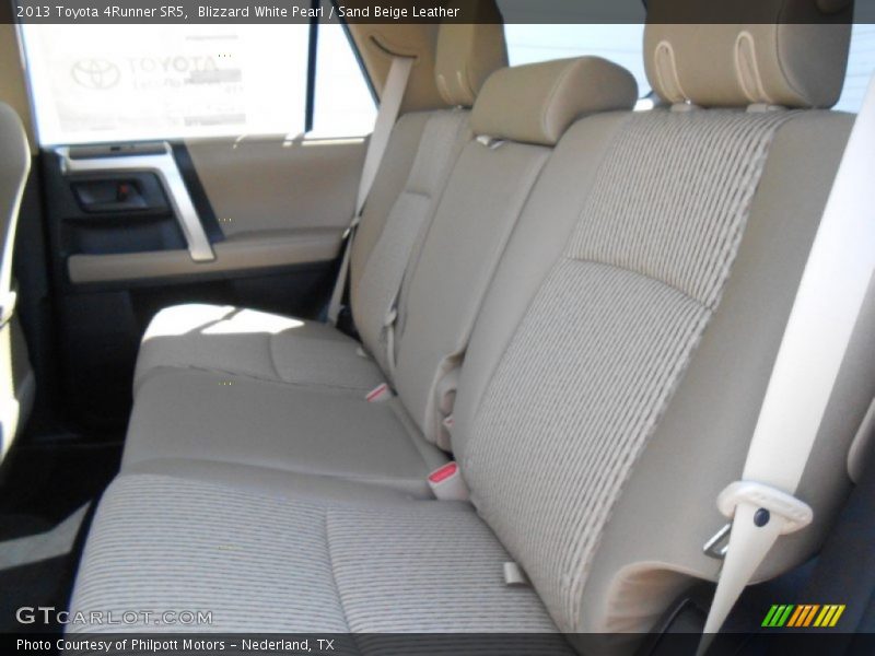 Blizzard White Pearl / Sand Beige Leather 2013 Toyota 4Runner SR5