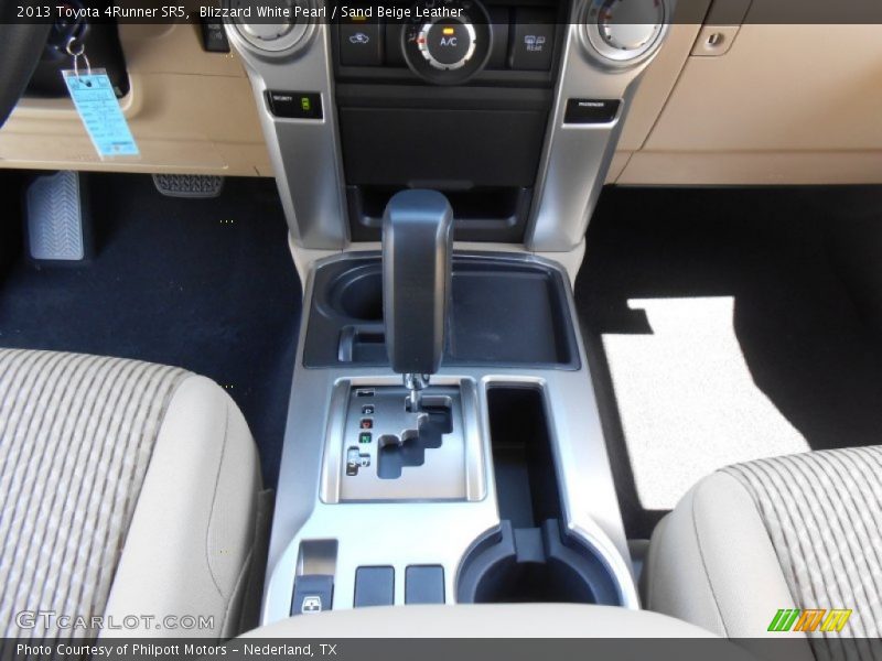 Blizzard White Pearl / Sand Beige Leather 2013 Toyota 4Runner SR5