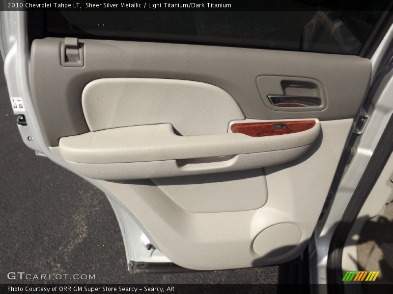 Sheer Silver Metallic / Light Titanium/Dark Titanium 2010 Chevrolet Tahoe LT