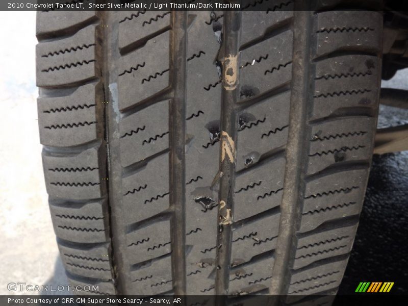 Sheer Silver Metallic / Light Titanium/Dark Titanium 2010 Chevrolet Tahoe LT