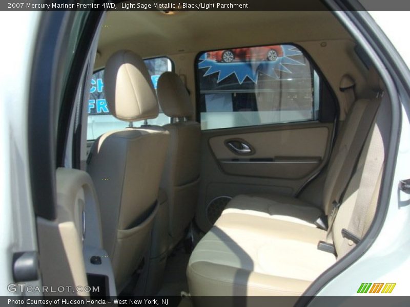 Light Sage Metallic / Black/Light Parchment 2007 Mercury Mariner Premier 4WD