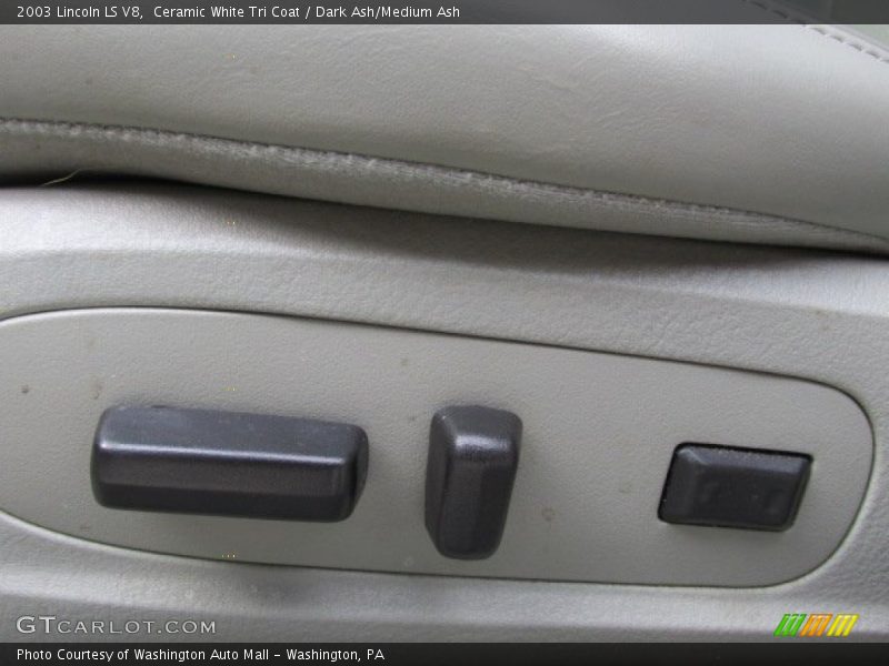 Ceramic White Tri Coat / Dark Ash/Medium Ash 2003 Lincoln LS V8