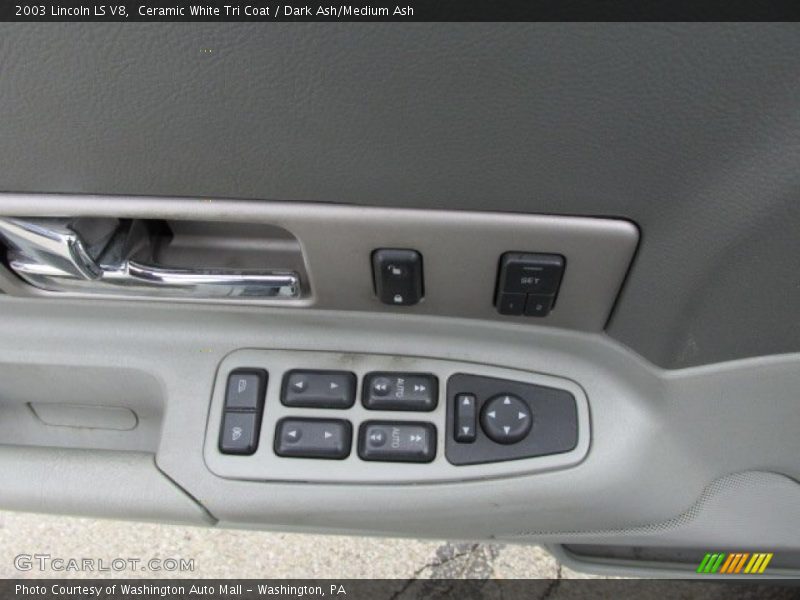 Controls of 2003 LS V8
