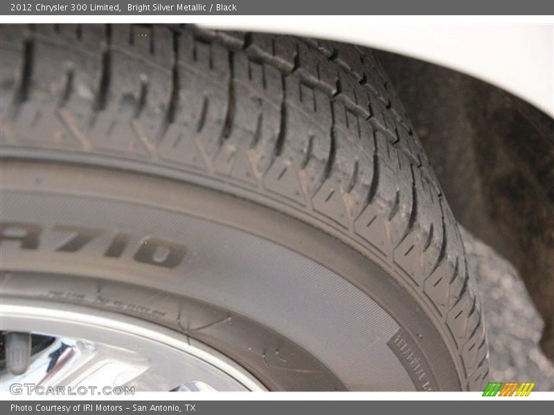 Bright Silver Metallic / Black 2012 Chrysler 300 Limited