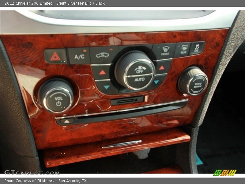 Bright Silver Metallic / Black 2012 Chrysler 300 Limited