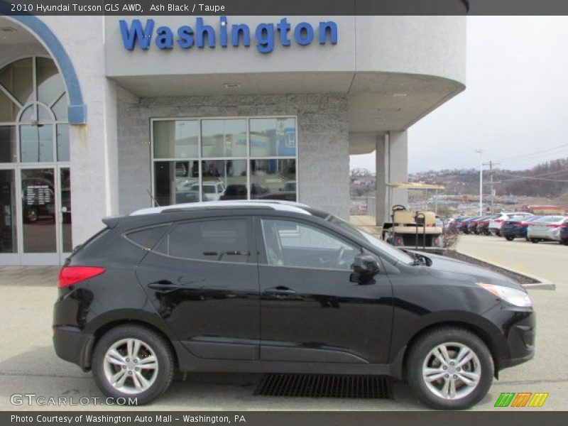 Ash Black / Taupe 2010 Hyundai Tucson GLS AWD