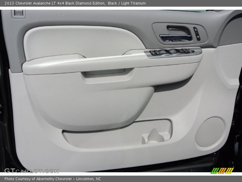 Black / Light Titanium 2013 Chevrolet Avalanche LT 4x4 Black Diamond Edition
