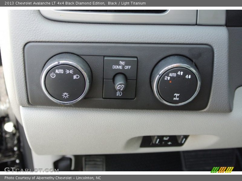 Black / Light Titanium 2013 Chevrolet Avalanche LT 4x4 Black Diamond Edition