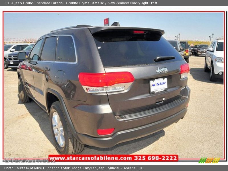 Granite Crystal Metallic / New Zealand Black/Light Frost 2014 Jeep Grand Cherokee Laredo