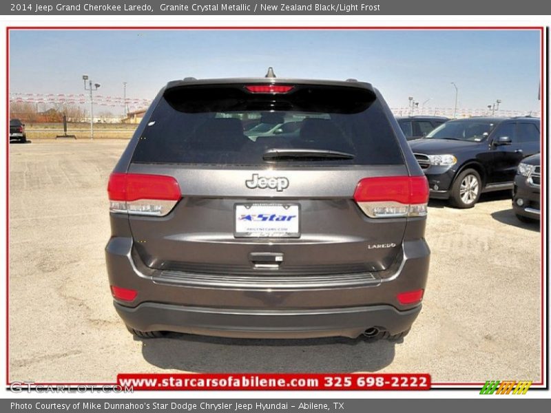 Granite Crystal Metallic / New Zealand Black/Light Frost 2014 Jeep Grand Cherokee Laredo
