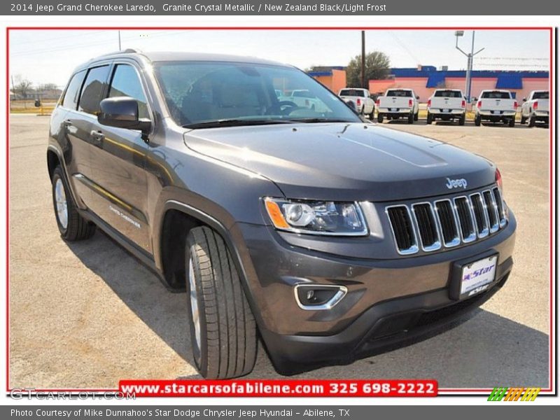 Granite Crystal Metallic / New Zealand Black/Light Frost 2014 Jeep Grand Cherokee Laredo