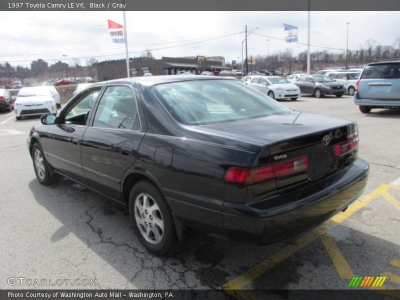 Black / Gray 1997 Toyota Camry LE V6