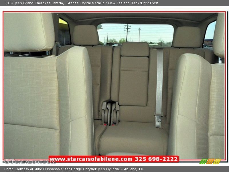 Granite Crystal Metallic / New Zealand Black/Light Frost 2014 Jeep Grand Cherokee Laredo