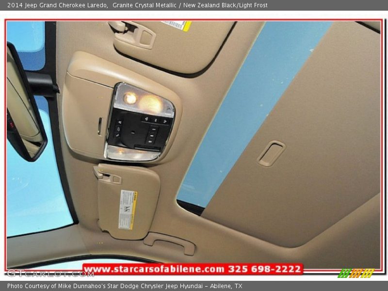 Granite Crystal Metallic / New Zealand Black/Light Frost 2014 Jeep Grand Cherokee Laredo