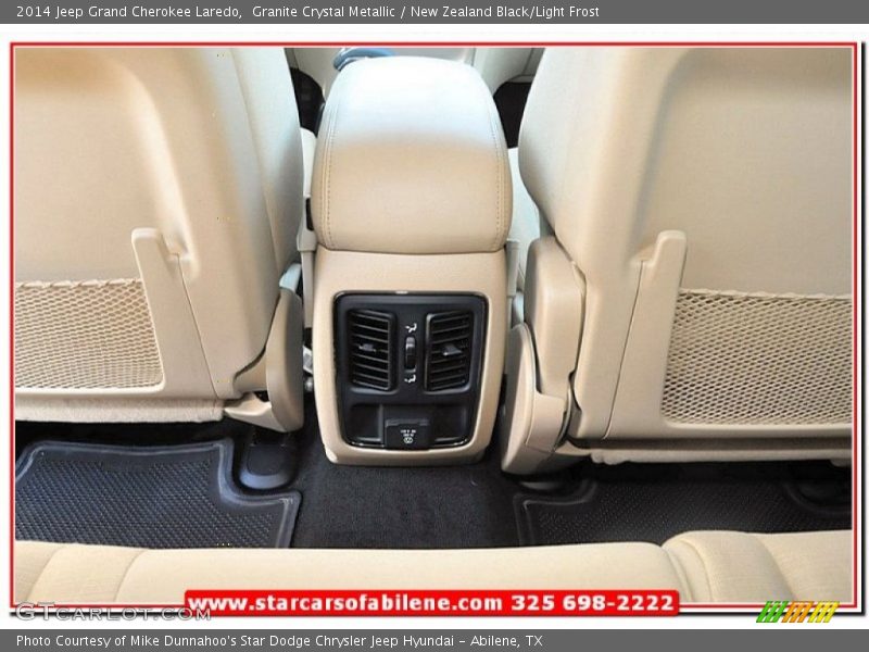 Granite Crystal Metallic / New Zealand Black/Light Frost 2014 Jeep Grand Cherokee Laredo