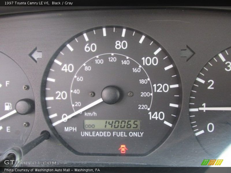 Black / Gray 1997 Toyota Camry LE V6
