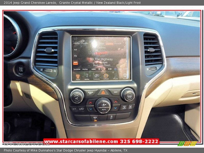 Granite Crystal Metallic / New Zealand Black/Light Frost 2014 Jeep Grand Cherokee Laredo