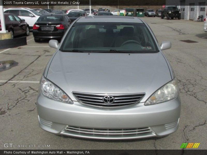 Lunar Mist Metallic / Gray 2005 Toyota Camry LE