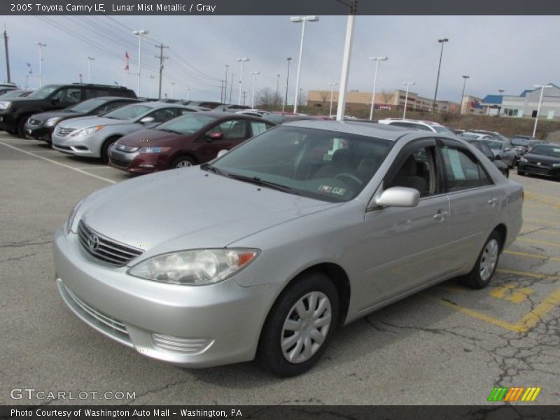 Lunar Mist Metallic / Gray 2005 Toyota Camry LE