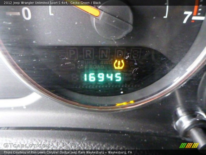 Gecko Green / Black 2012 Jeep Wrangler Unlimited Sport S 4x4