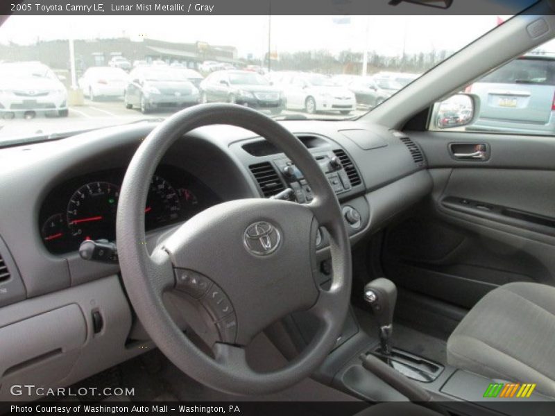 Lunar Mist Metallic / Gray 2005 Toyota Camry LE