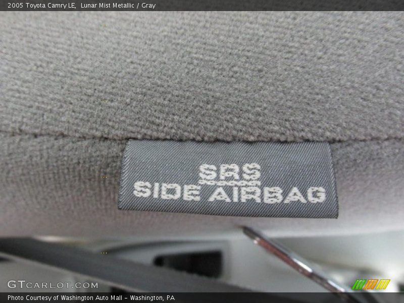 Lunar Mist Metallic / Gray 2005 Toyota Camry LE