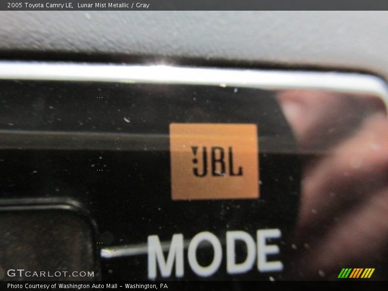 Lunar Mist Metallic / Gray 2005 Toyota Camry LE
