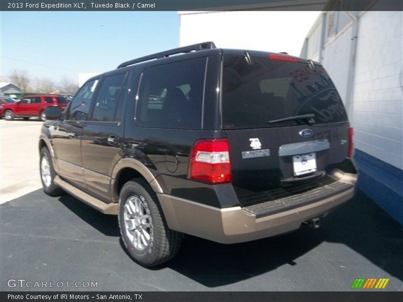 Tuxedo Black / Camel 2013 Ford Expedition XLT