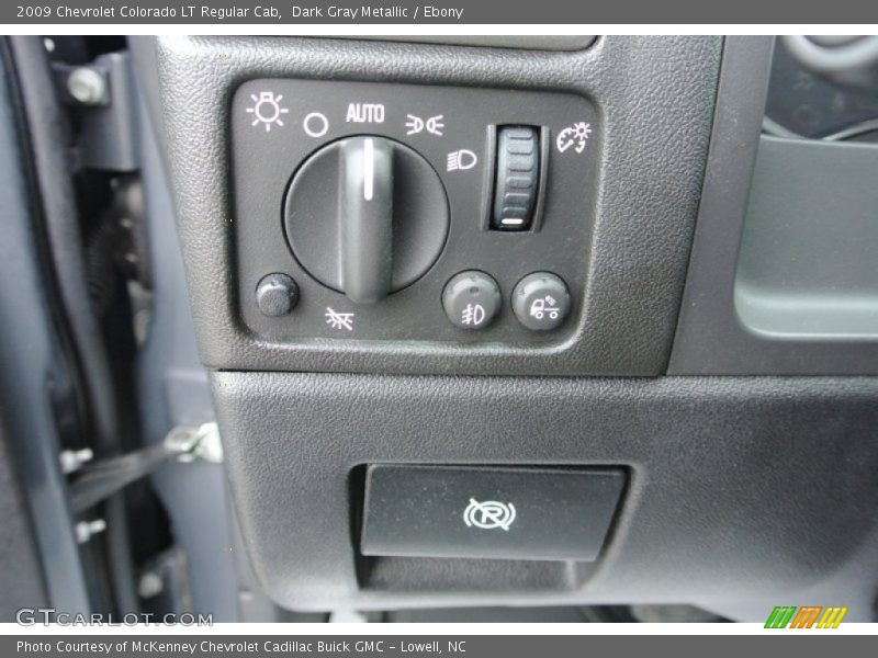 Controls of 2009 Colorado LT Regular Cab