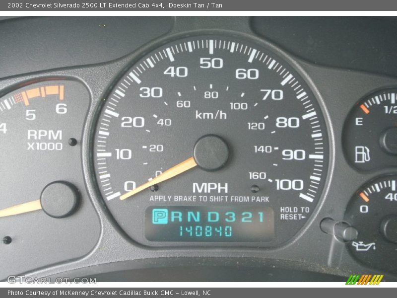 Doeskin Tan / Tan 2002 Chevrolet Silverado 2500 LT Extended Cab 4x4