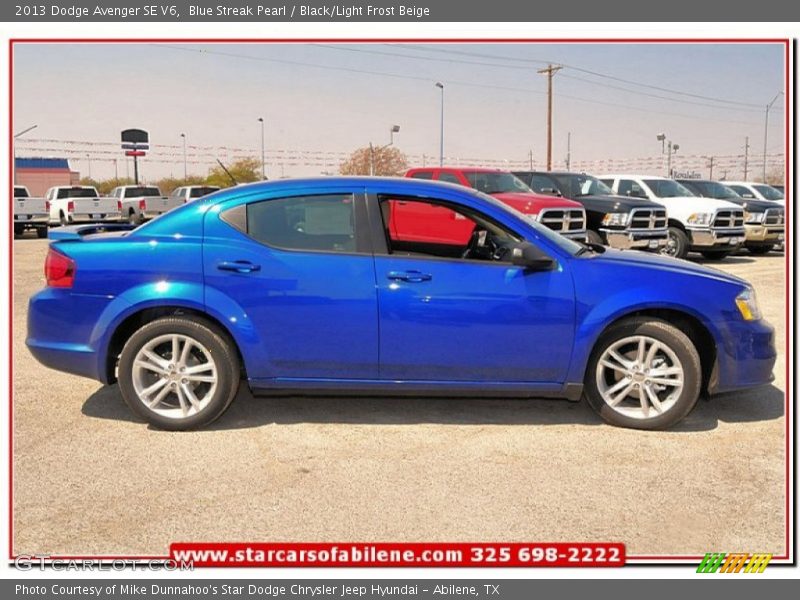Blue Streak Pearl / Black/Light Frost Beige 2013 Dodge Avenger SE V6