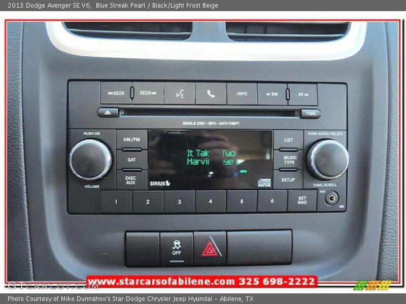 Blue Streak Pearl / Black/Light Frost Beige 2013 Dodge Avenger SE V6