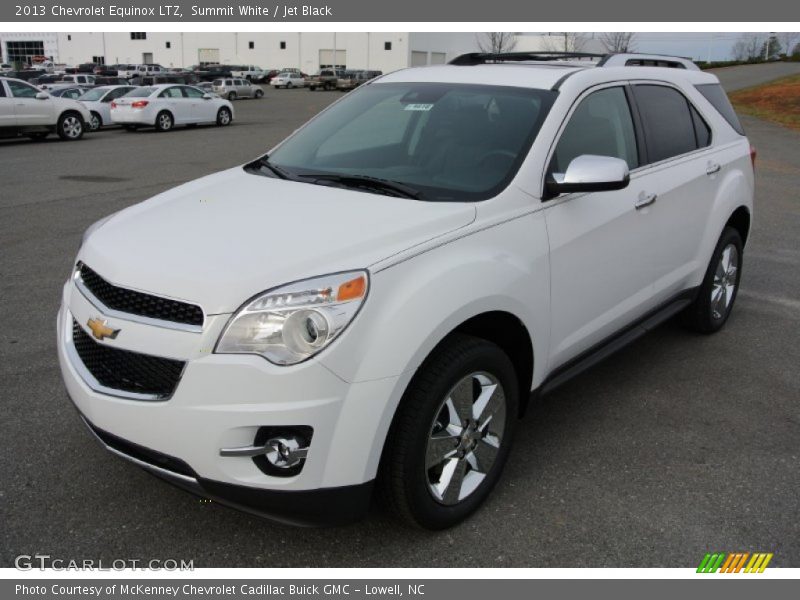 Front 3/4 View of 2013 Equinox LTZ