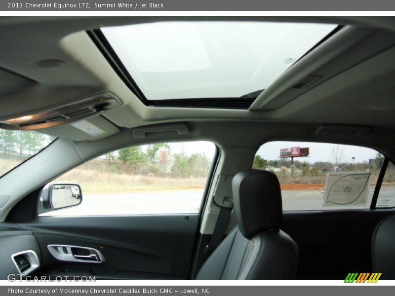 Summit White / Jet Black 2013 Chevrolet Equinox LTZ