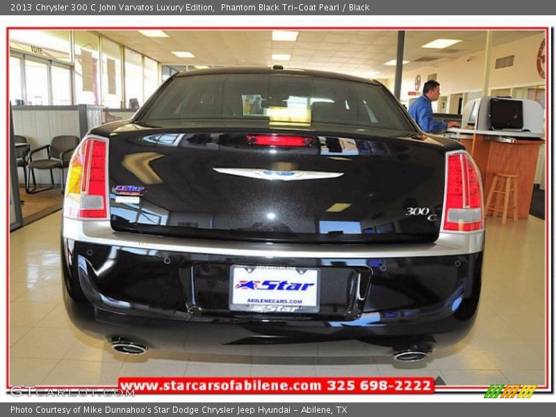 Phantom Black Tri-Coat Pearl / Black 2013 Chrysler 300 C John Varvatos Luxury Edition